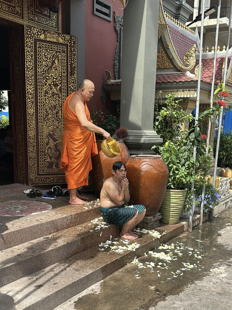 Cambogia - Phnom Penh - Cerimonia purificazione